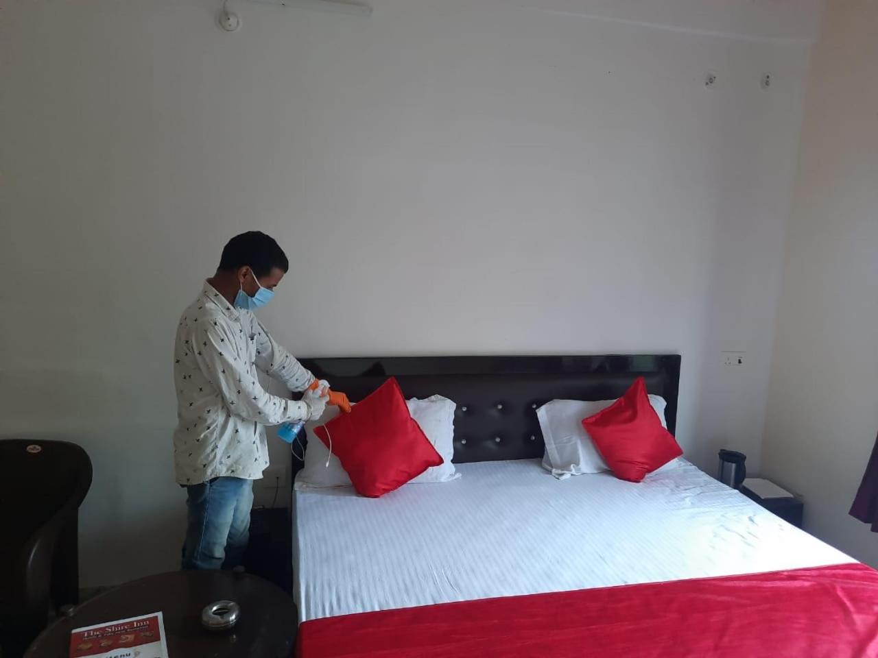 Collection O Mehraz Residency Hotel Haldwani Exterior photo