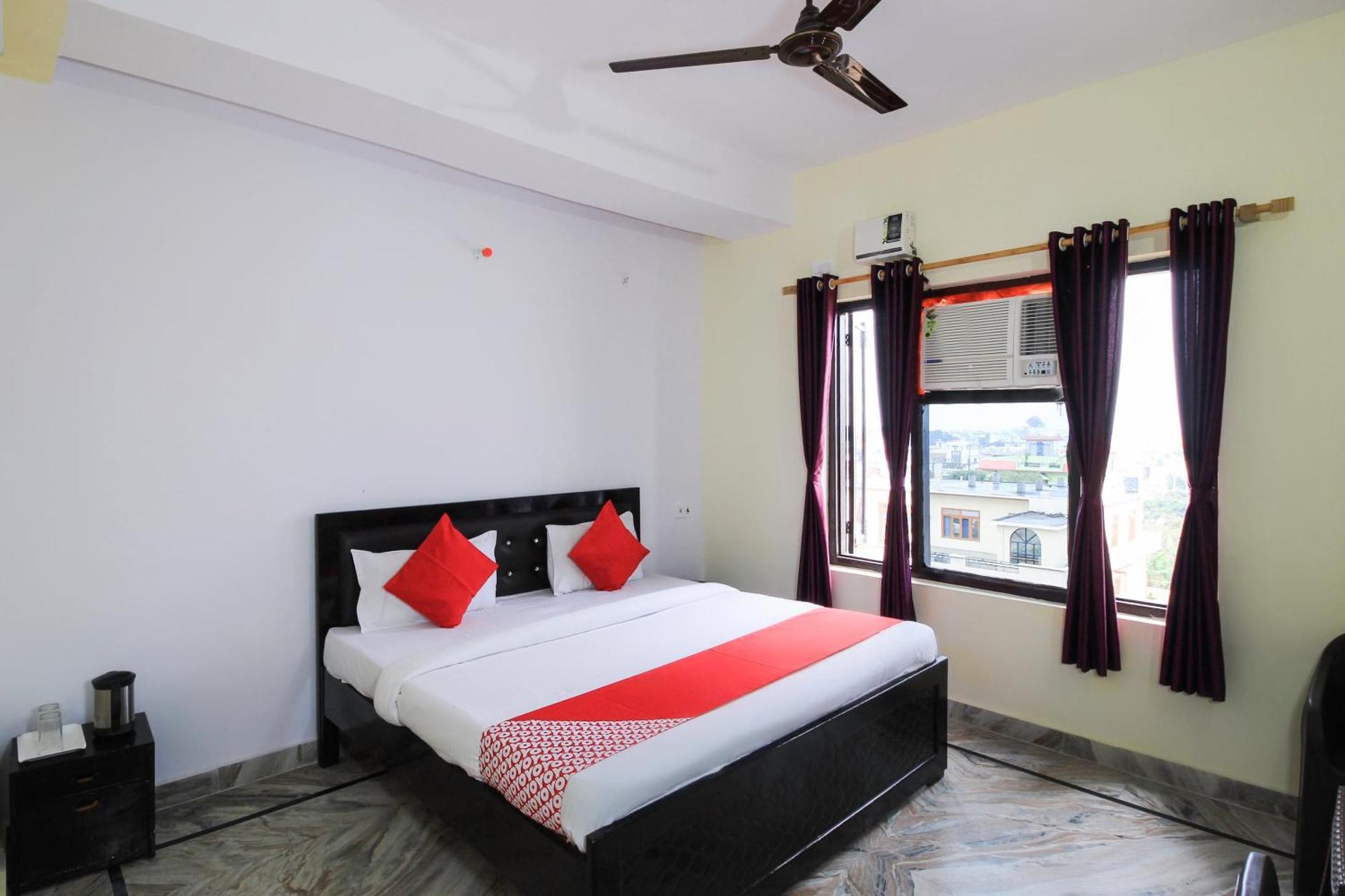 Collection O Mehraz Residency Hotel Haldwani Exterior photo