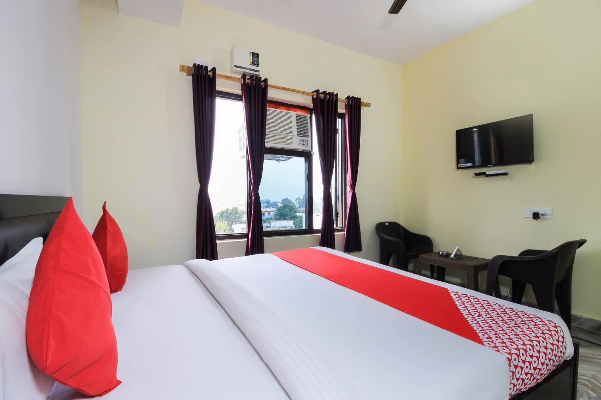 Collection O Mehraz Residency Hotel Haldwani Exterior photo